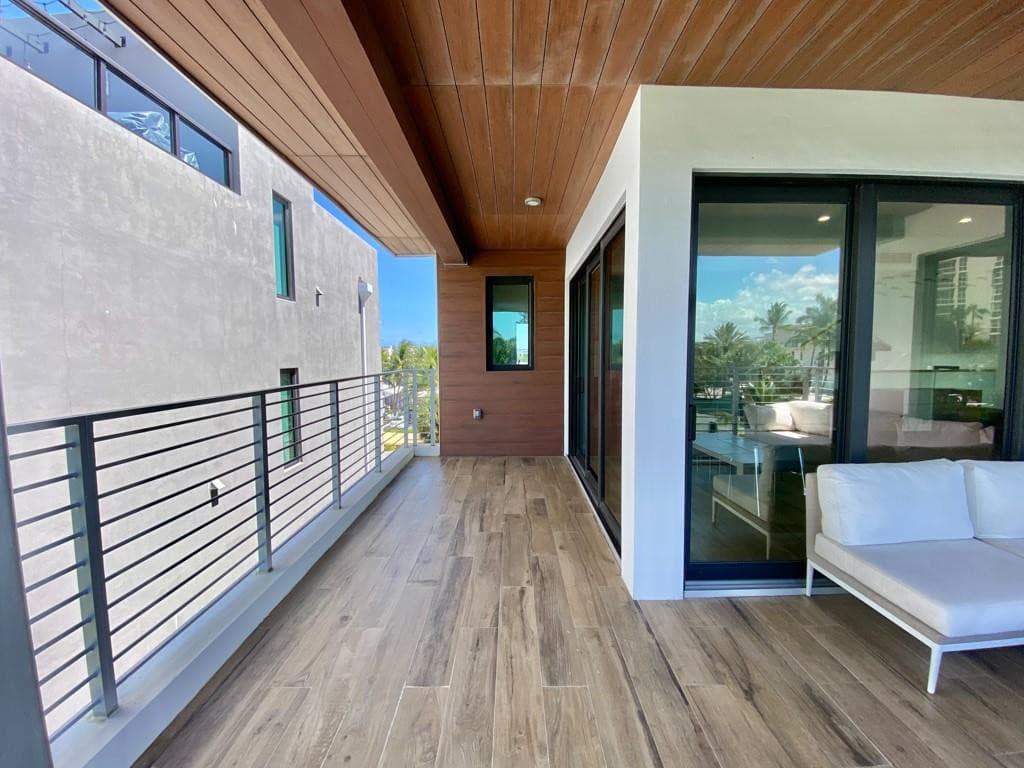 348 Balboa Street, Hollywood, FL 33019 — photo 48 of 75