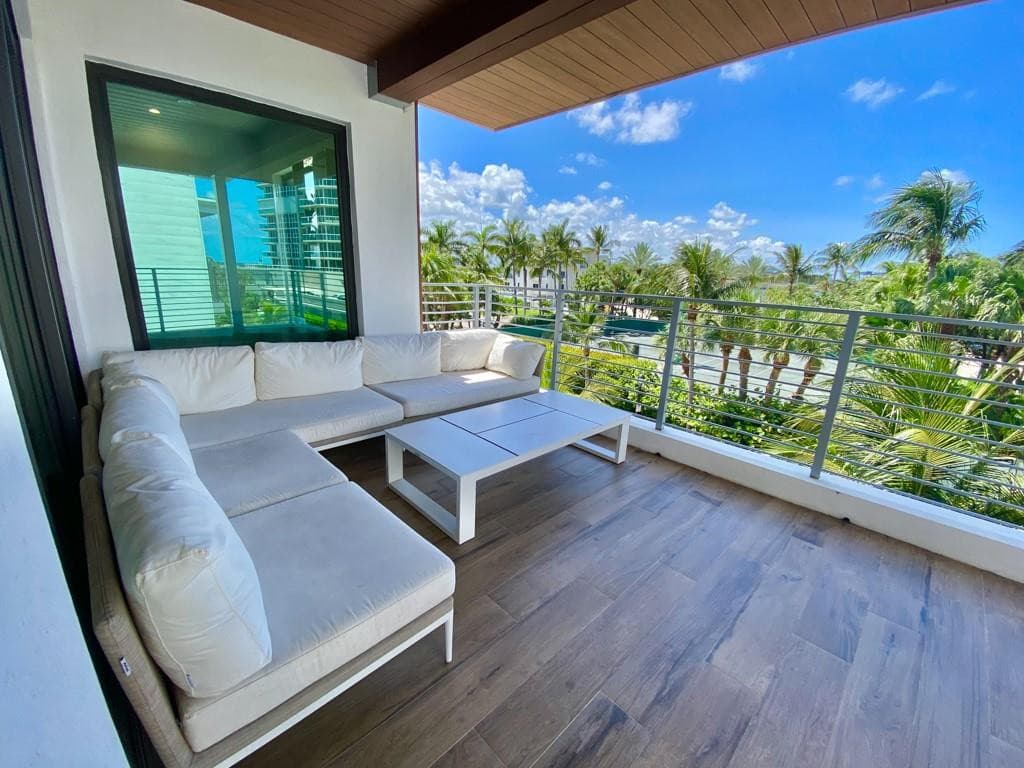 348 Balboa Street, Hollywood, FL 33019 — photo 49 of 75