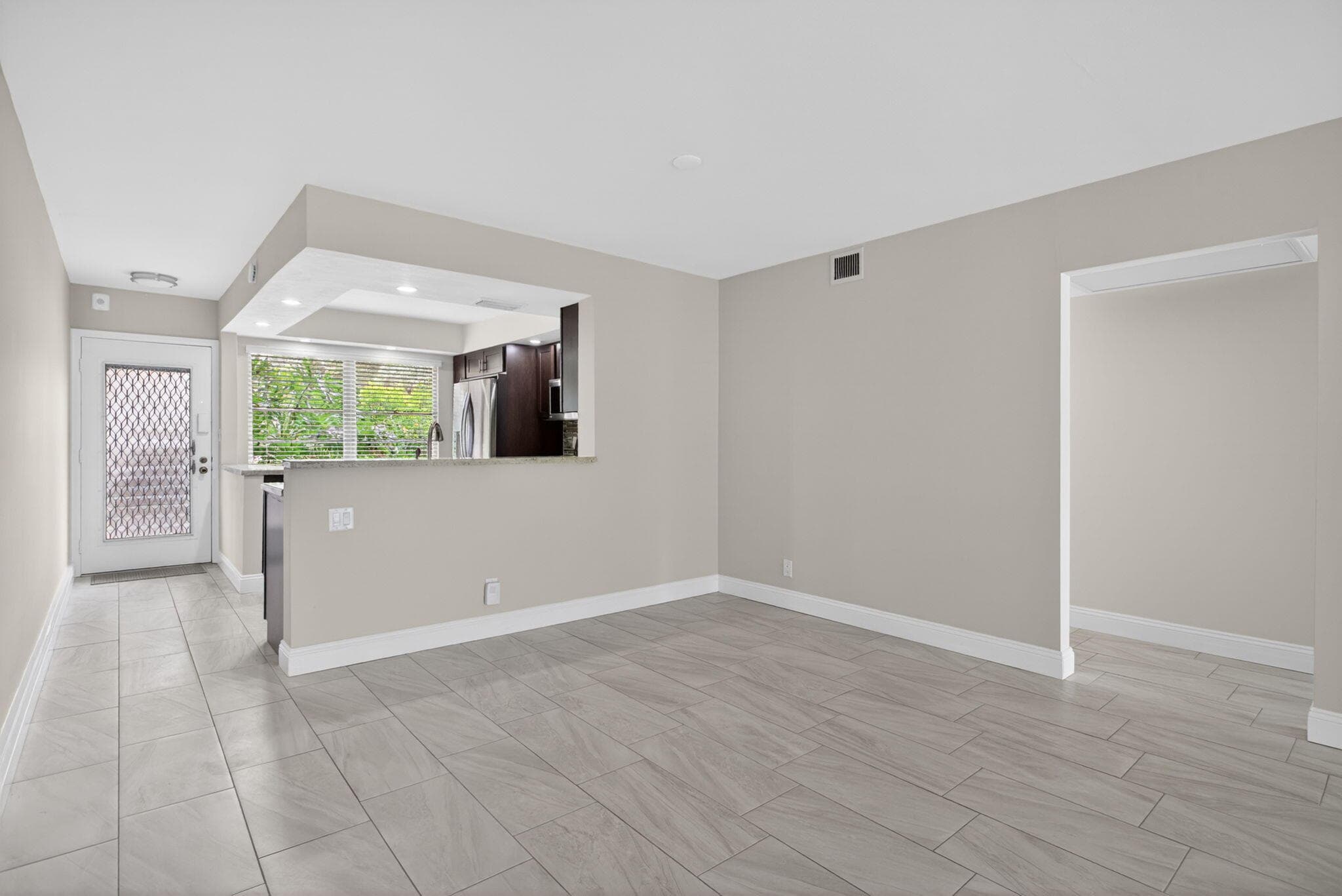 2202 Lucaya Bend B1, Coconut Creek, FL 33066 — photo 6 of 25