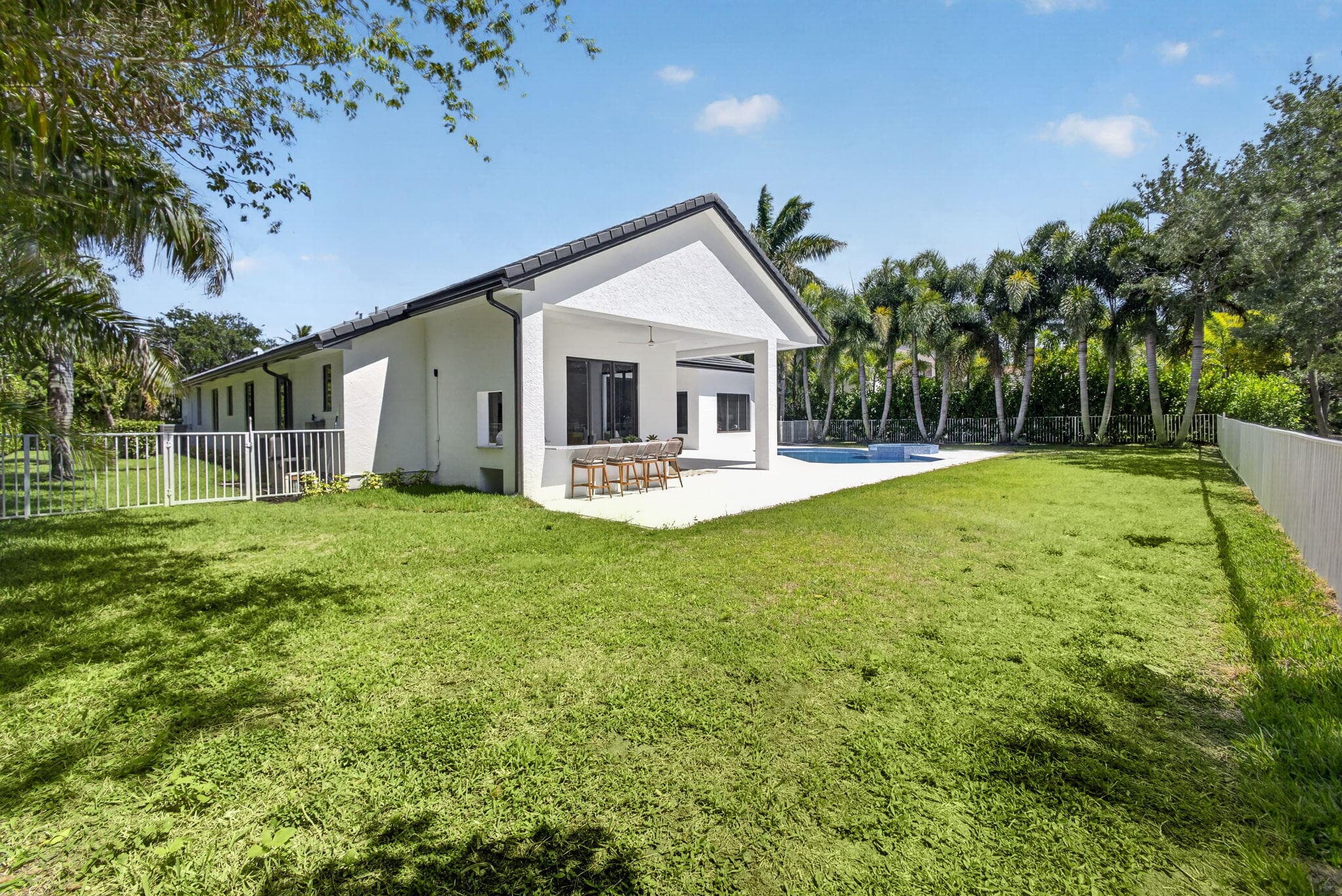 2725 Seneca Circle, West Palm Beach, FL 33409 — photo 94 of 108
