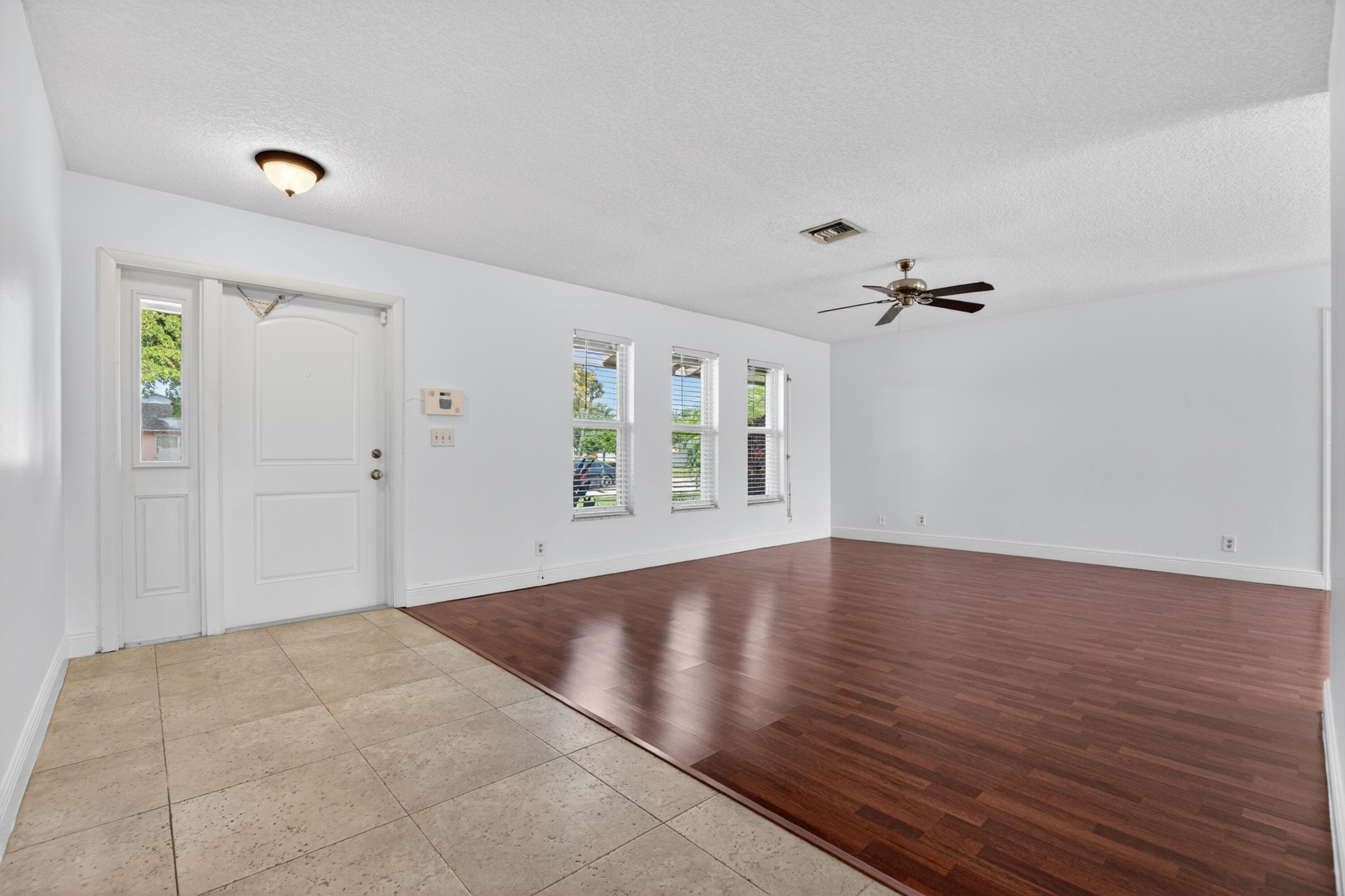 1273 SW 25th Avenue, Deerfield Beach, FL 33442 — photo 12 of 51