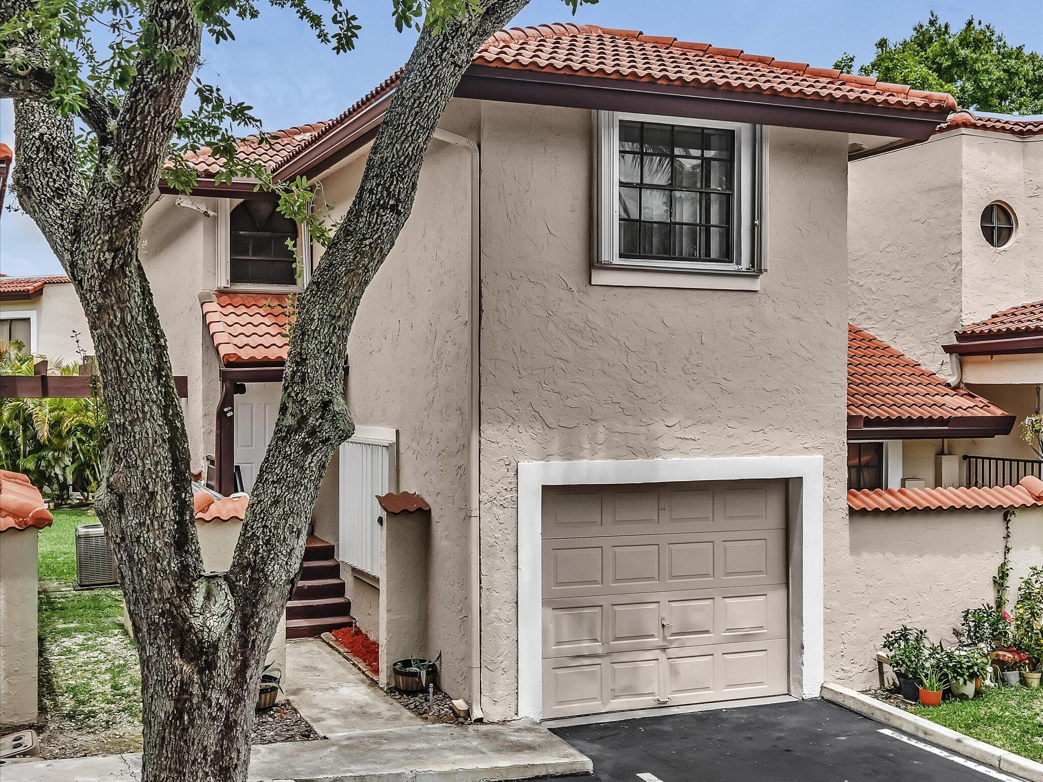 9001 W Sunrise Boulevard, Plantation, FL 33322 — photo 24 of 31