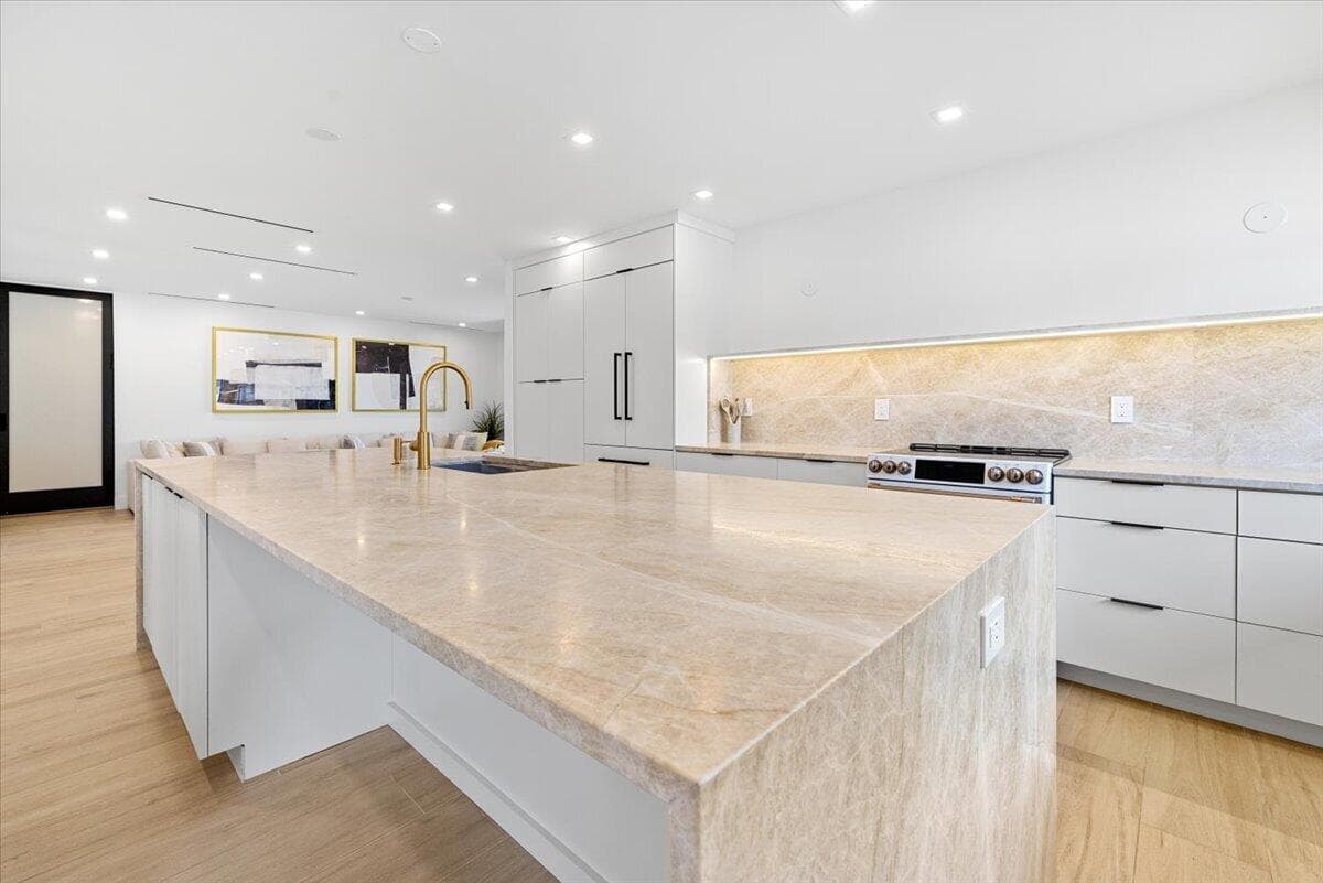 6897 Terra Tranquila Drive, Boca Raton, FL 33433 — photo 14 of 57