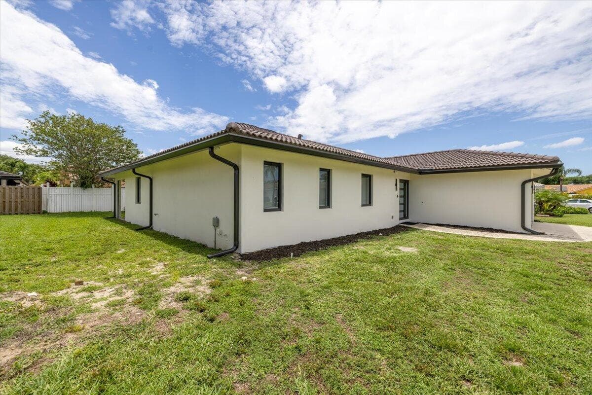 6897 Terra Tranquila Drive, Boca Raton, FL 33433 — photo 45 of 57