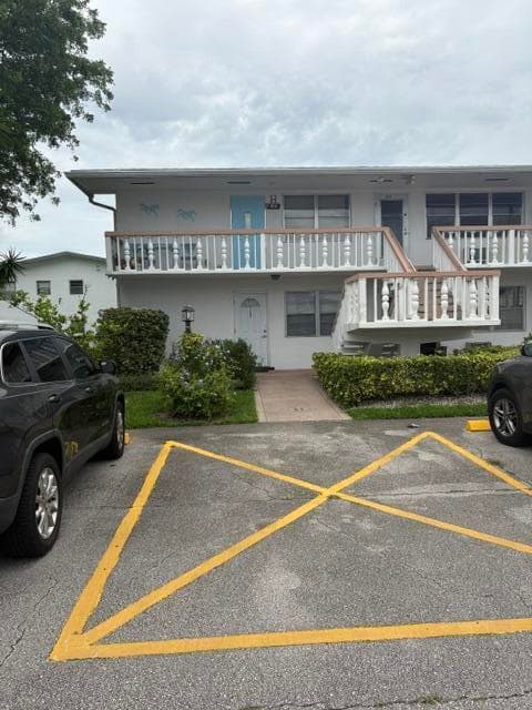 145 Northampton H, West Palm Beach, FL 33417 — photo 3 of 17