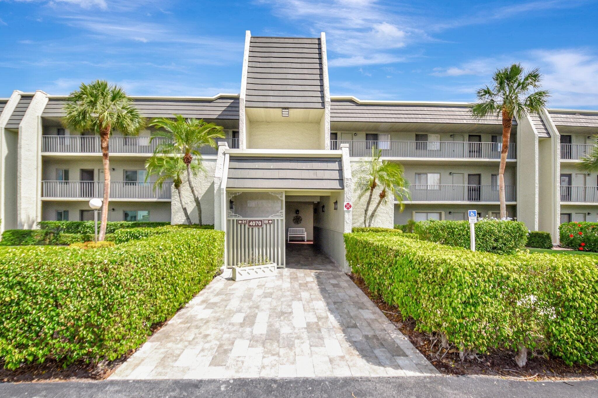 4070 Tivoli Court 307, Lake Worth, FL 33467 — photo 1 of 43