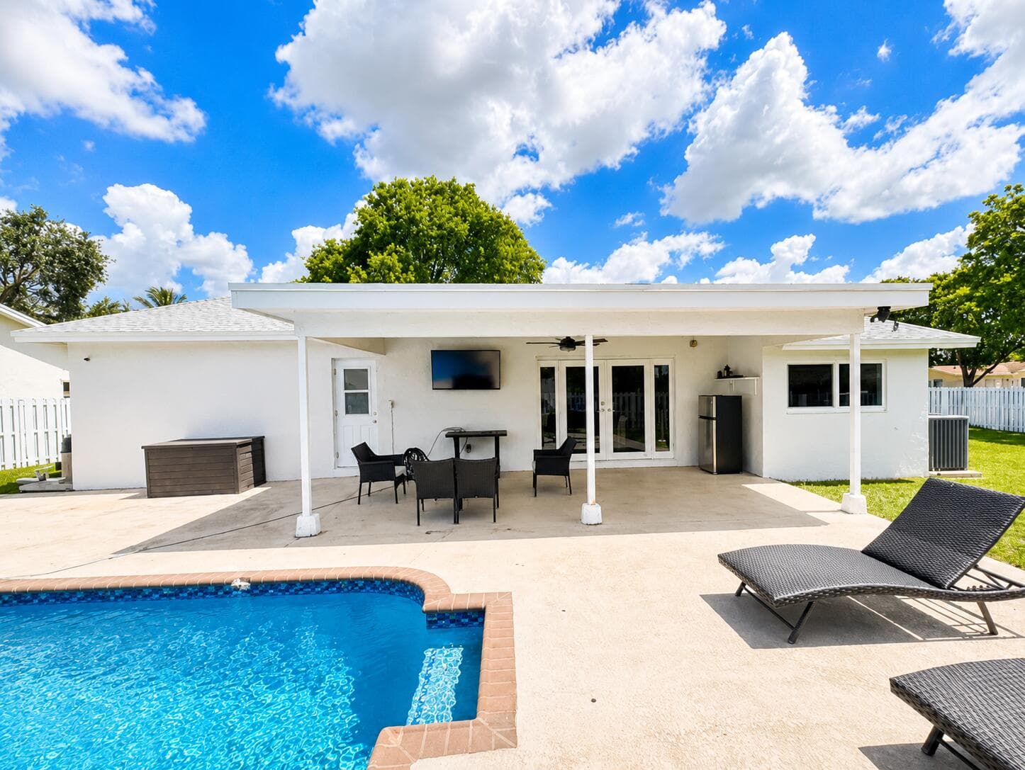 11100 NW 25th Court, Sunrise, FL 33322 — photo 25 of 34