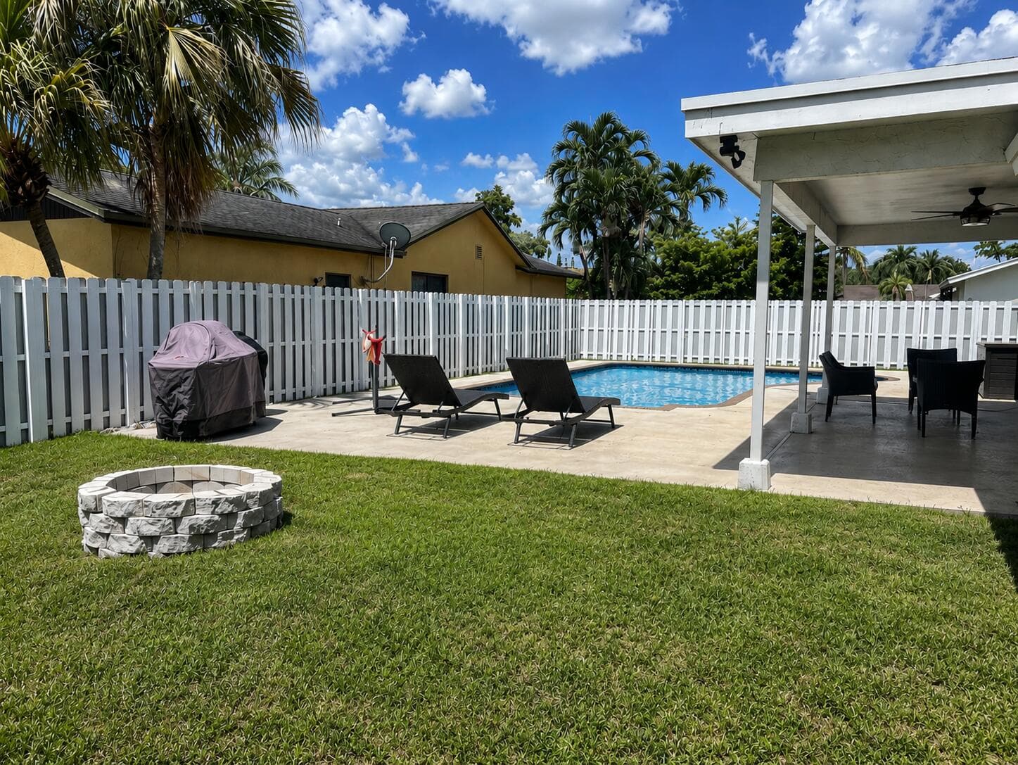 11100 NW 25th Court, Sunrise, FL 33322 — photo 31 of 34