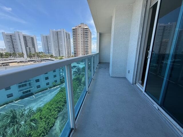 1945 S Ocean Drive 509, Hallandale Beach, FL 33009 — photo 21 of 31