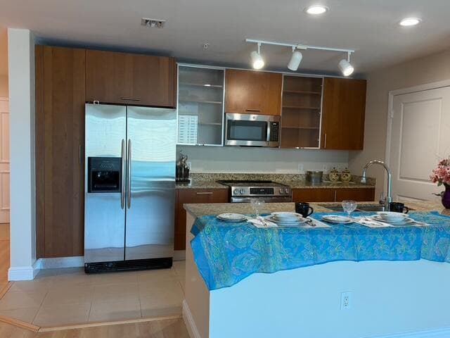 1945 S Ocean Drive 509, Hallandale Beach, FL 33009 — photo 7 of 31