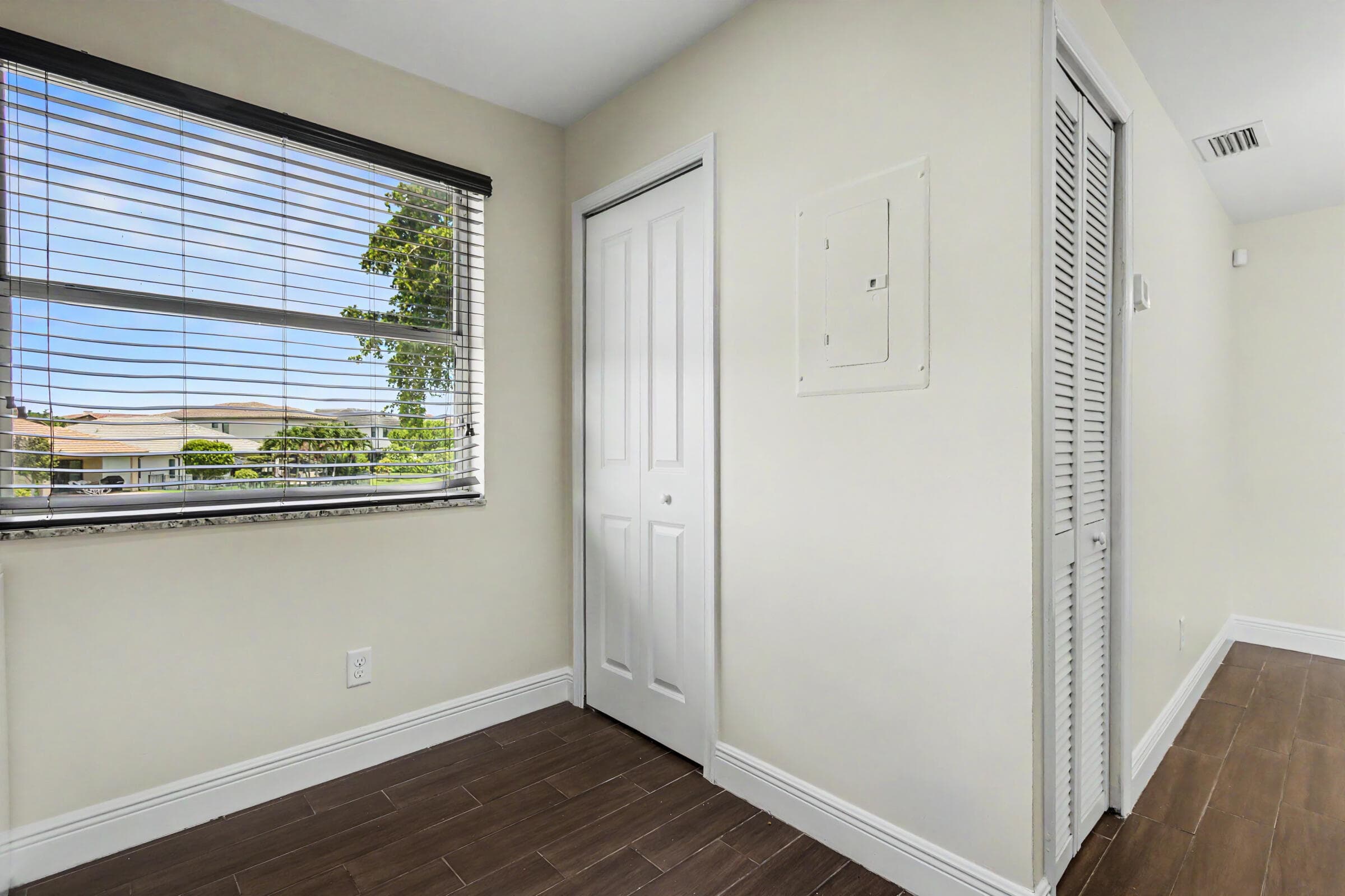 1250 SW 113th Terrace 204, Pembroke Pines, FL 33025 — photo 23 of 41