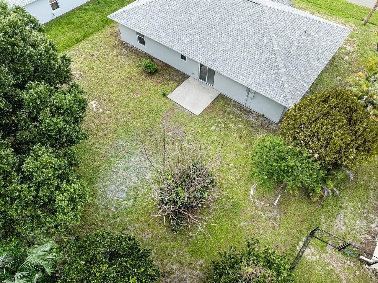 673 Cavern Terrace, Sebastian, FL 32958 — photo 5 of 39