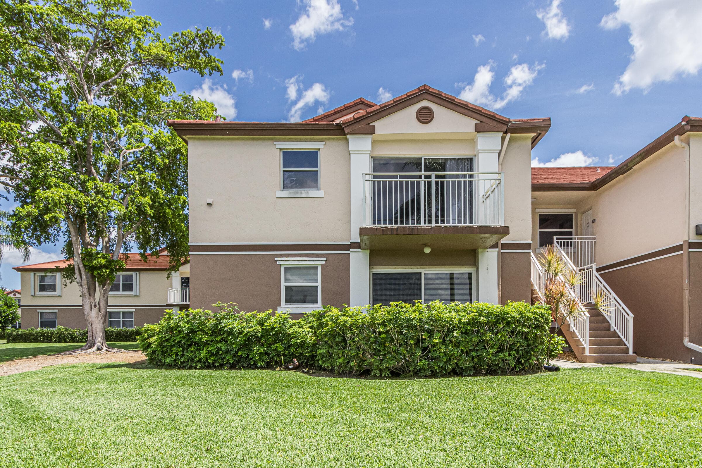 1250 SW 113th Terrace 204, Pembroke Pines, FL 33025 — photo 35 of 41