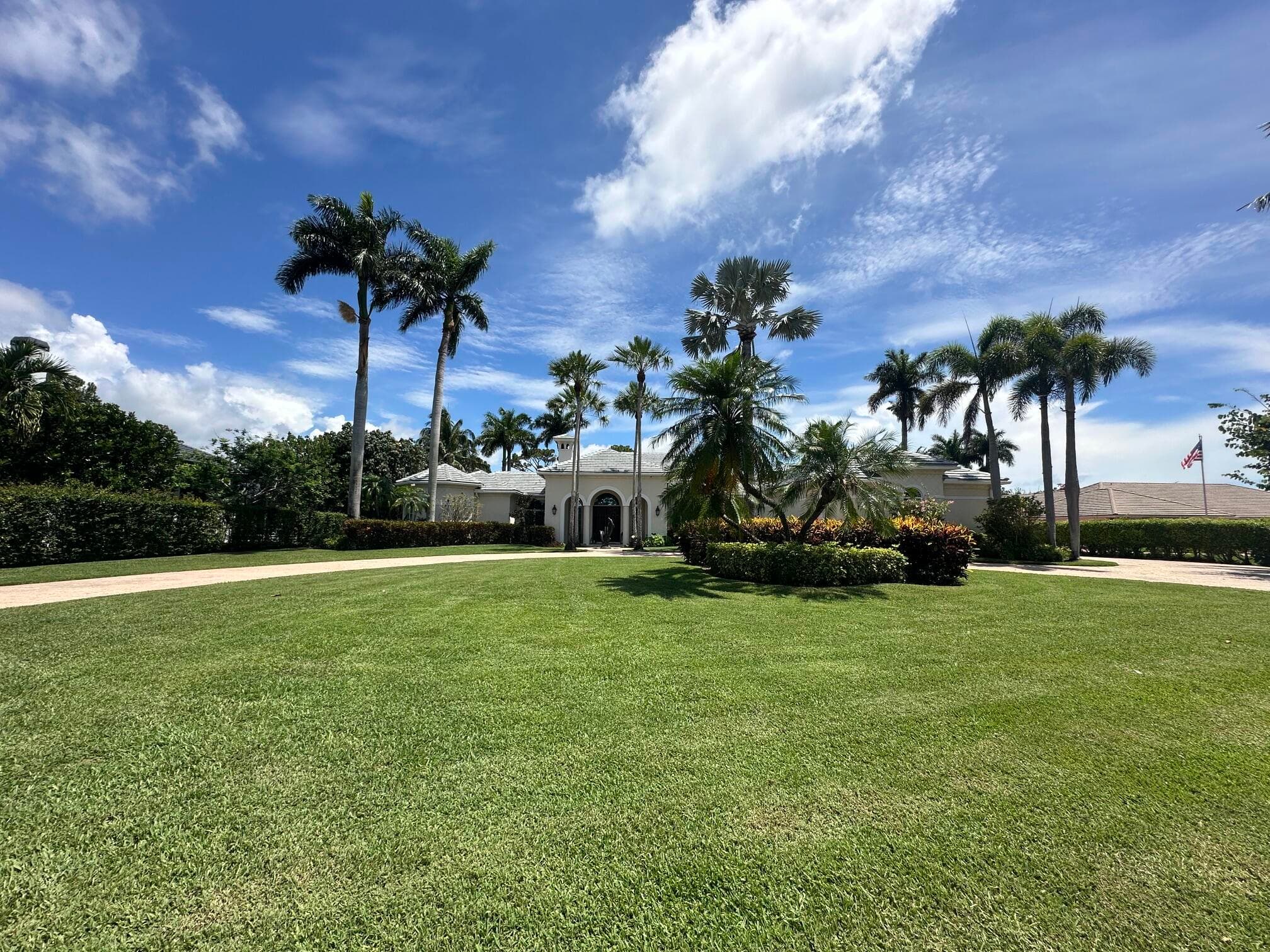 645 Atlantis Estates Way, Atlantis, FL 33462 — photo