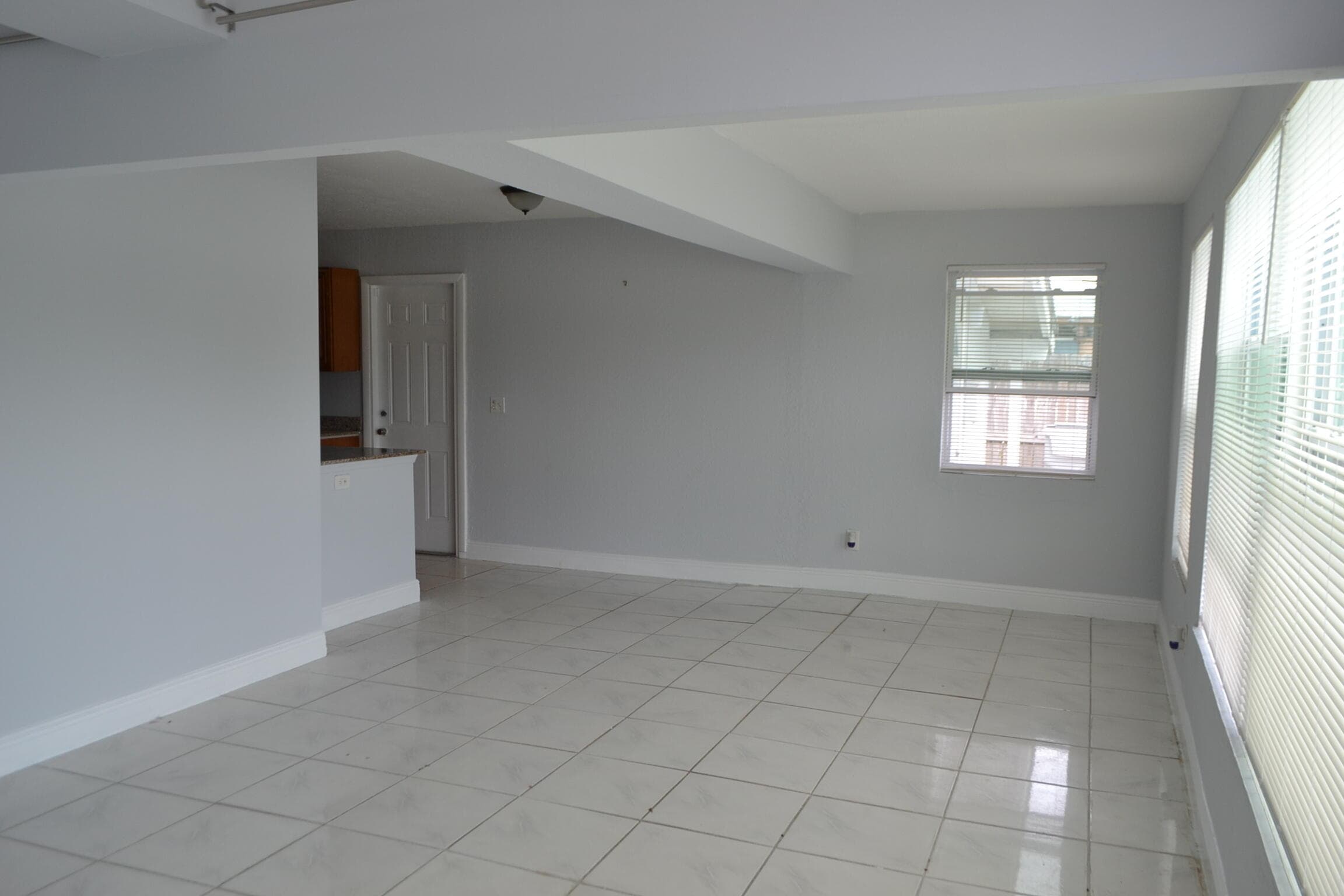 608 NW 20th Court, Pompano Beach, FL 33060 — photo 6 of 19