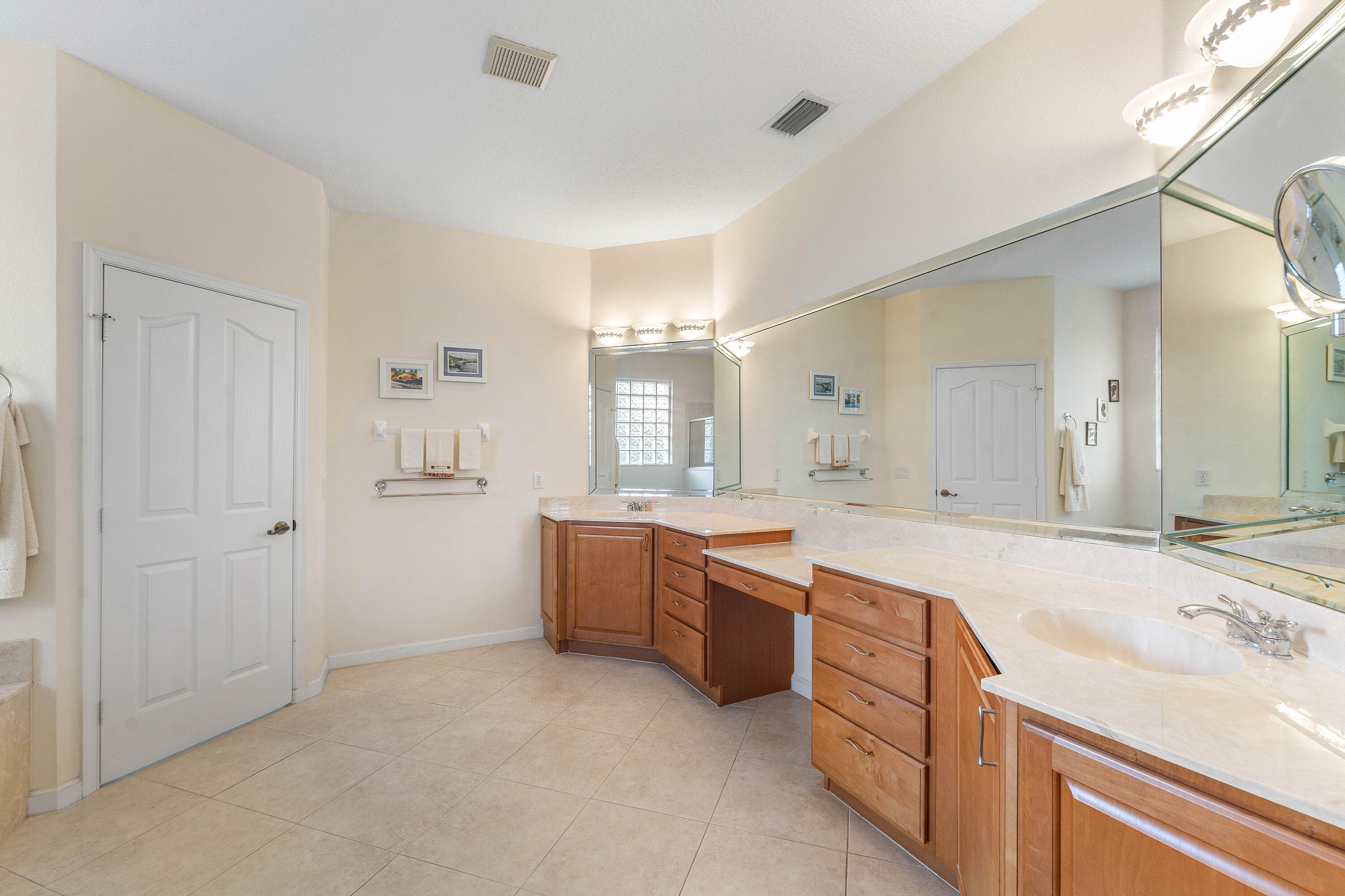 4717 NW Winter Oak Court, Jensen Beach, FL 34957 — photo 17 of 44