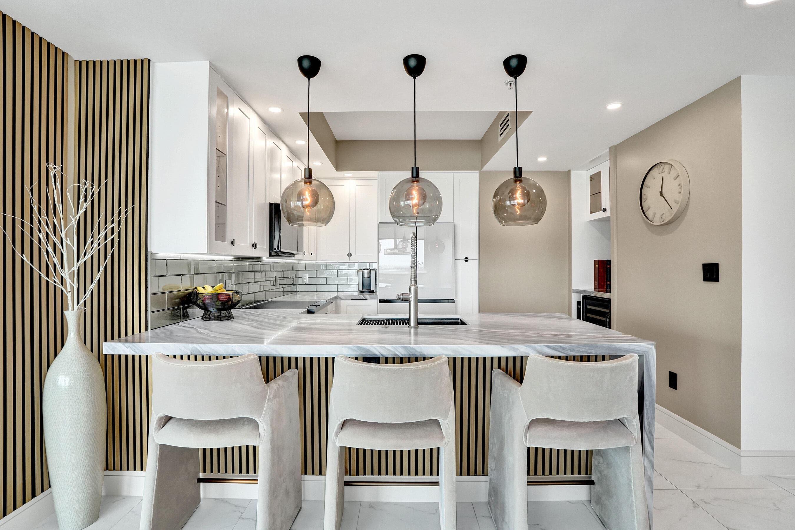 315 NE 3rd Avenue 1206, Fort Lauderdale, FL 33301 — photo 3 of 63