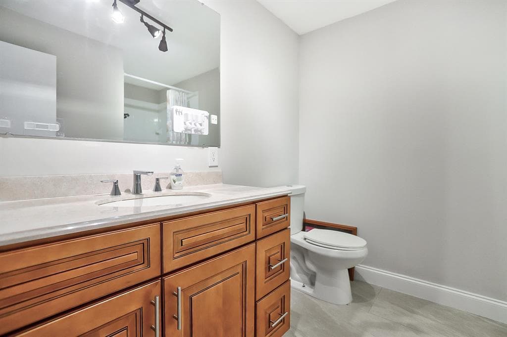 1169 NW 13th Street 1, Boca Raton, FL 33486 — photo 5 of 13
