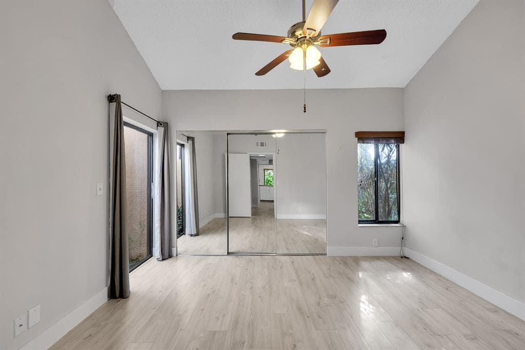 1169 NW 13th Street 1, Boca Raton, FL 33486 — photo 4 of 13
