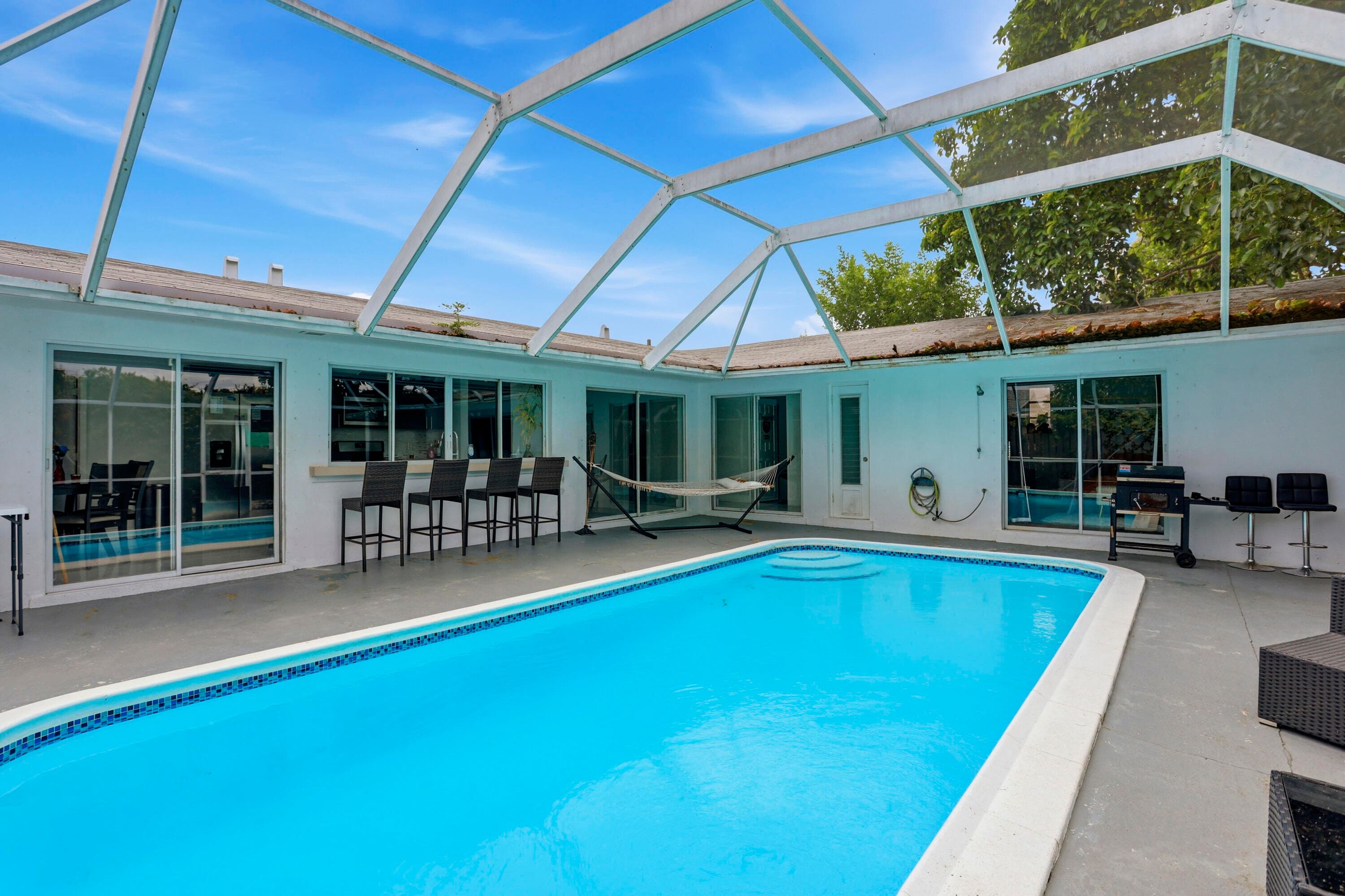 5940 NW 16th Street, Sunrise, FL 33313 — photo 9 of 24
