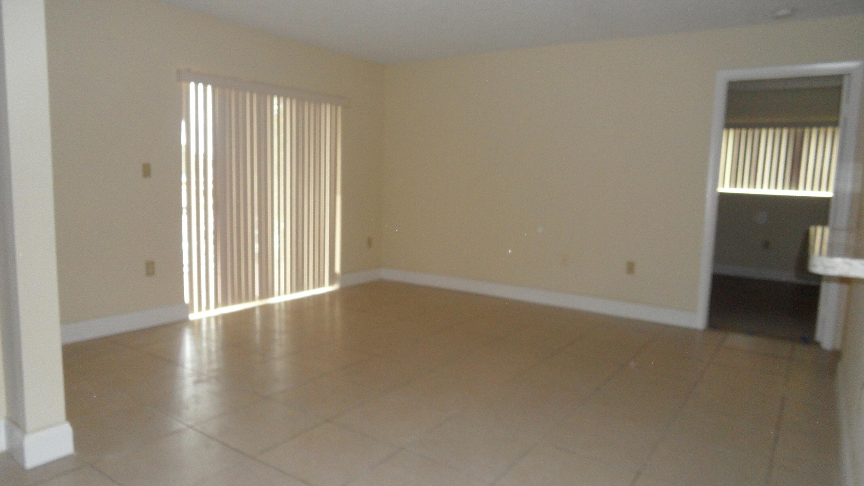 351 Palm Way 201, Pembroke Pines, FL 33025 — photo 20 of 33
