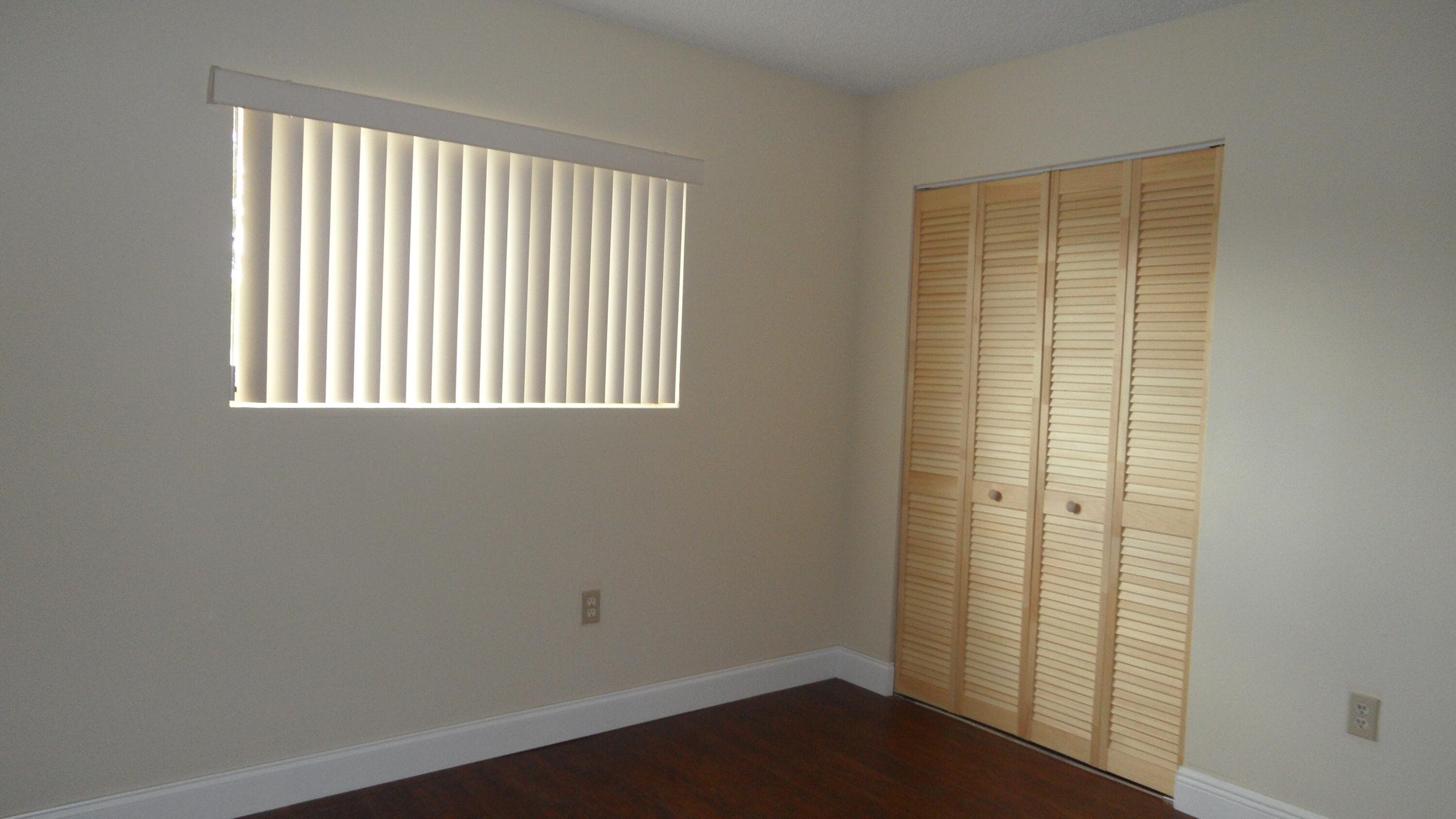 351 Palm Way 201, Pembroke Pines, FL 33025 — photo 21 of 33