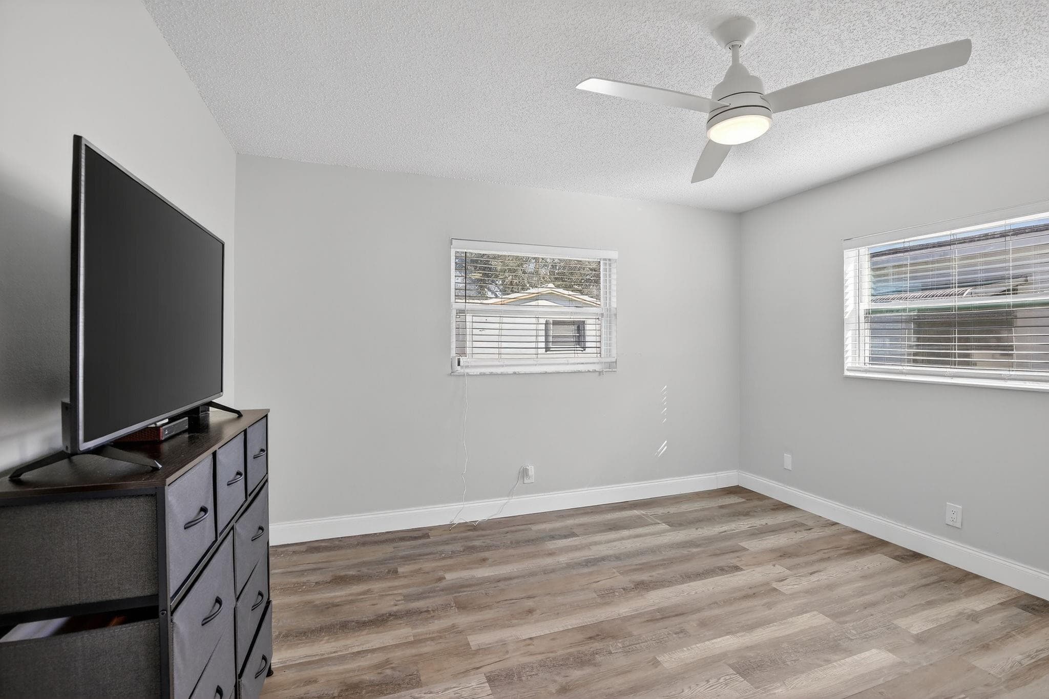 8845 NW 14th Street, Plantation, FL 33322 — photo 17 of 63