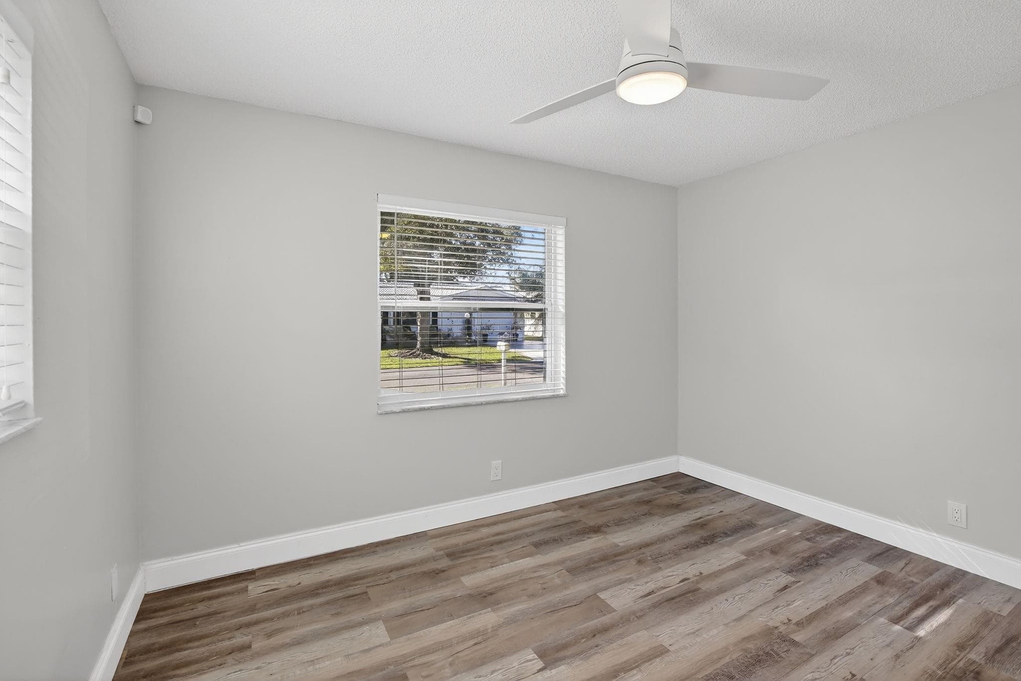 8845 NW 14th Street, Plantation, FL 33322 — photo 28 of 63