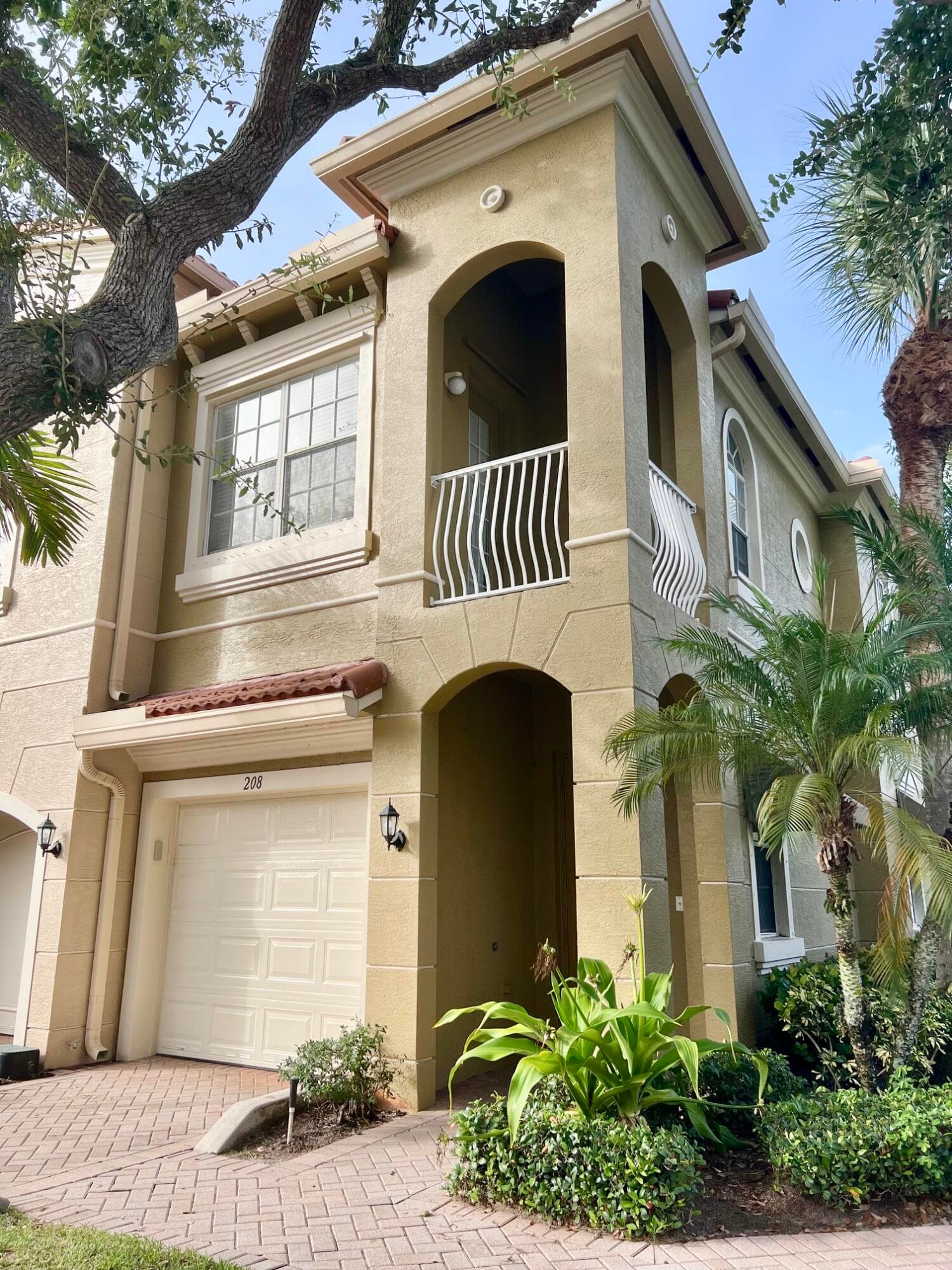 4930 Bonsai Circle 208, Palm Beach Gardens, FL 33418 — photo 2 of 24