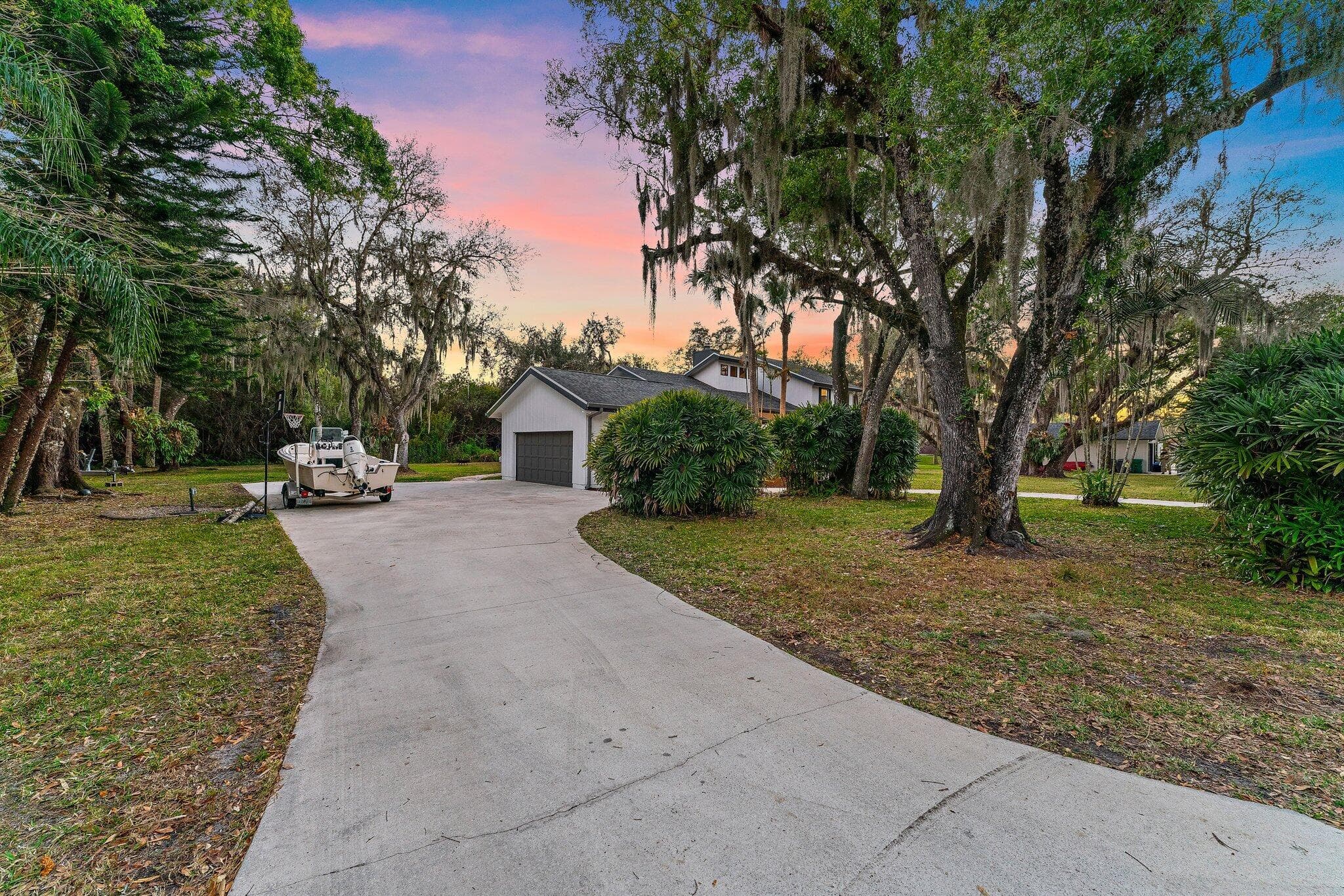 6001 S Citrus Avenue, Fort Pierce, FL 34982 — photo 48 of 54