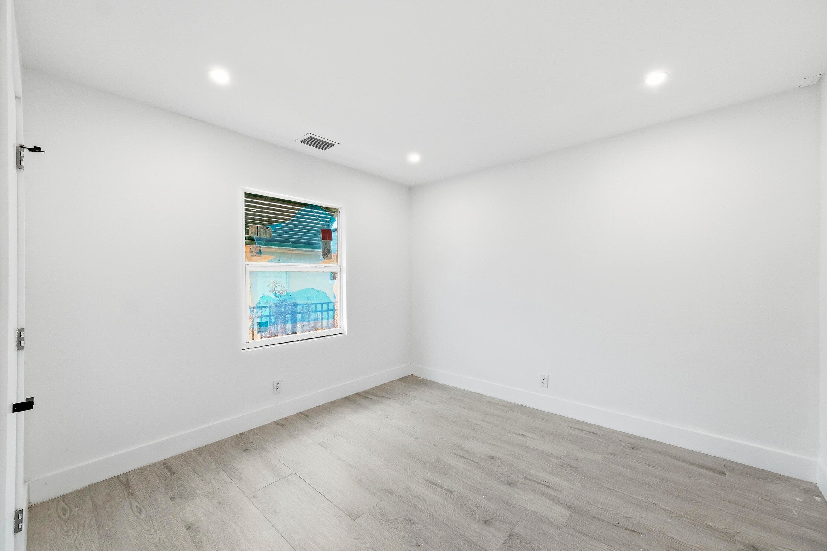 216 NE 23rd Avenue, Pompano Beach, FL 33062 — photo 14 of 42