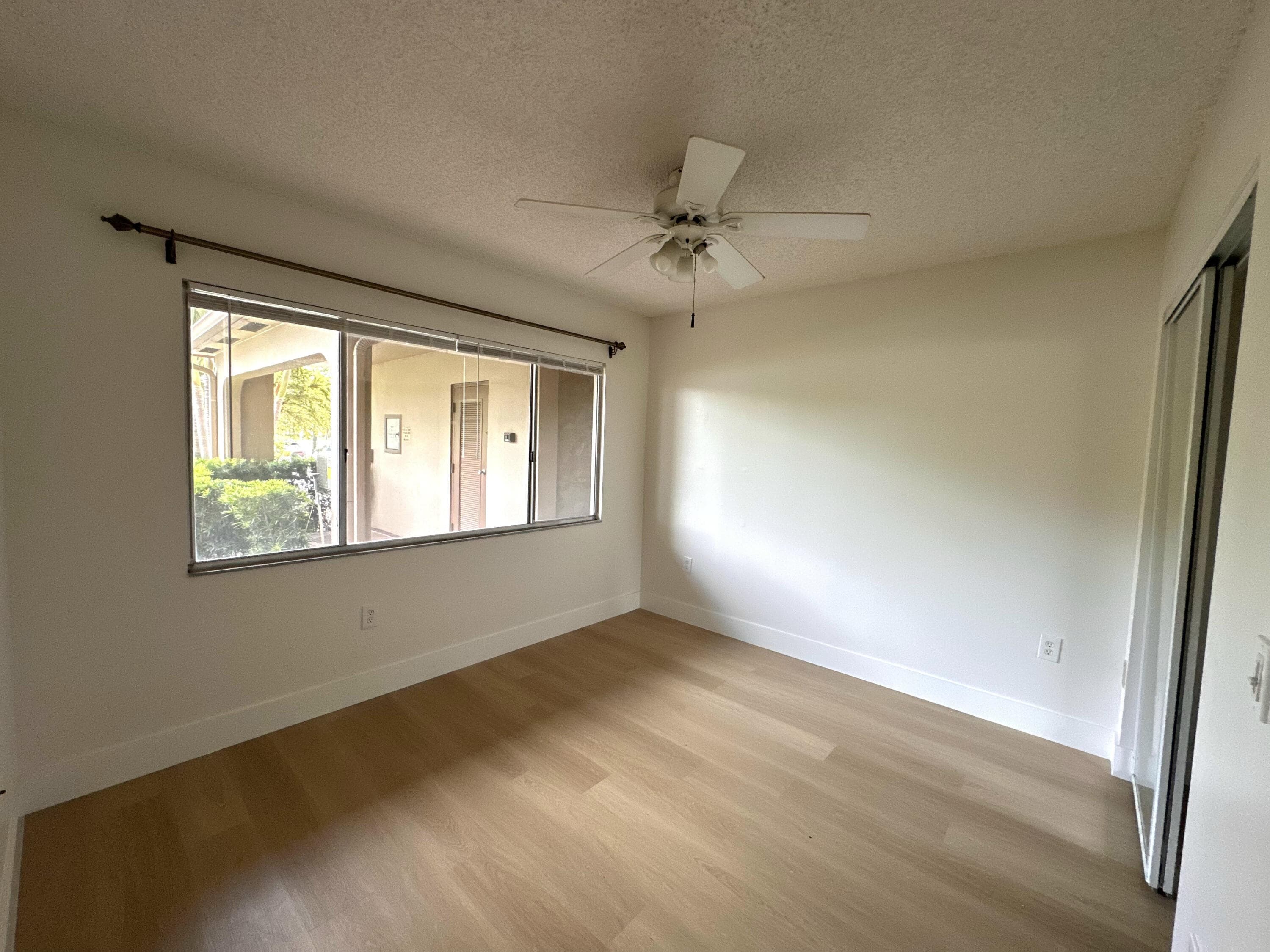 1400 SW 137 Avenue 107f, Pembroke Pines, FL 33027 — photo 15 of 25