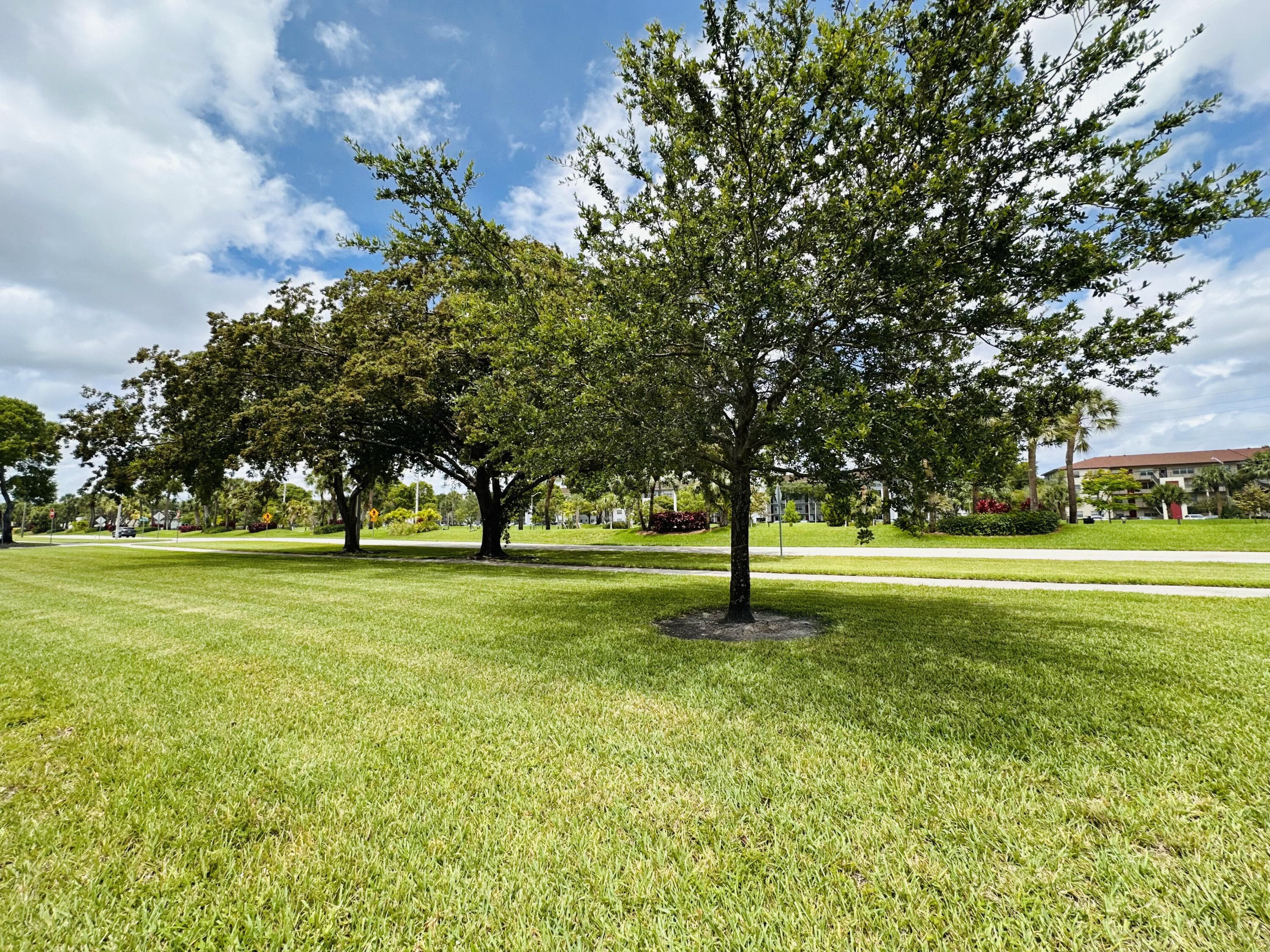 1400 SW 137 Avenue 107f, Pembroke Pines, FL 33027 — photo 24 of 25