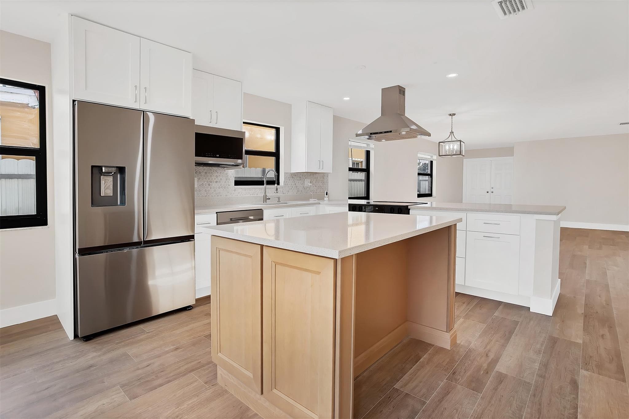 391 NW 58th Avenue, Miami, FL 33126 — photo 12 of 49