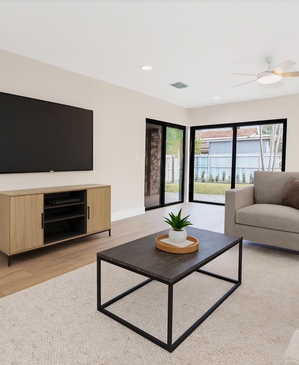 391 NW 58th Avenue, Miami, FL 33126 — photo 20 of 49
