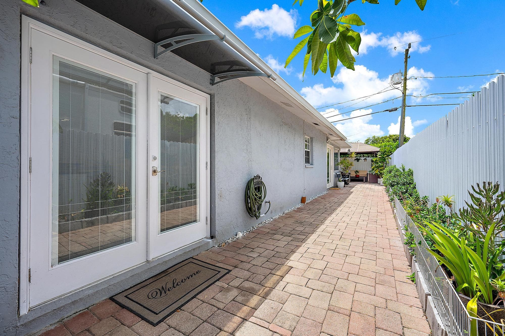 904 Ortega Road, West Palm Beach, FL 33405 — photo 15 of 21