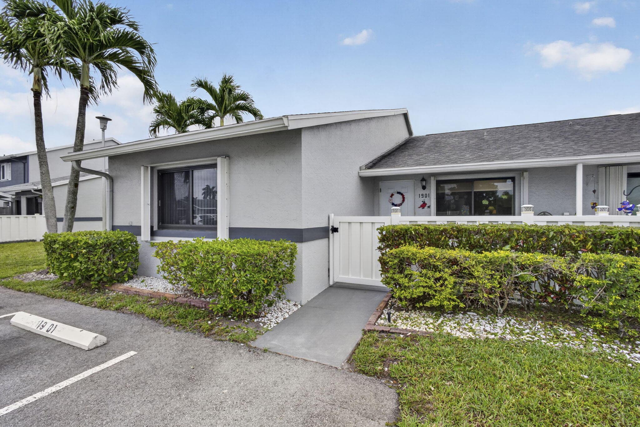 2641 W Gately Dr W W 1901, West Palm Beach, FL 33415 — photo 4 of 54