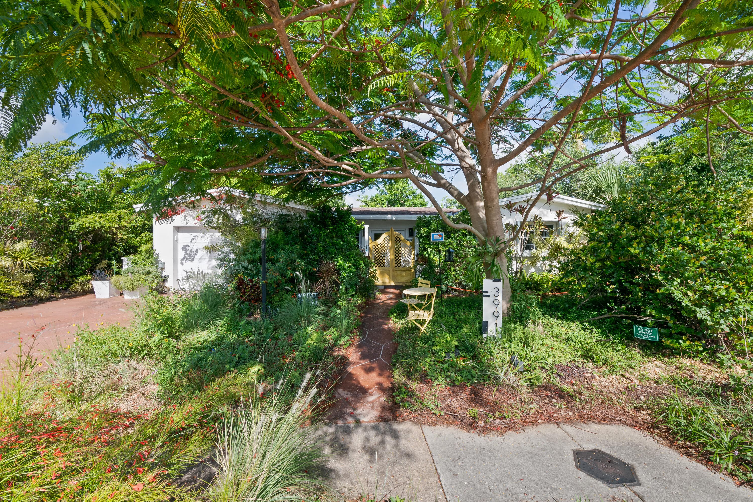 3991 NW 46th Avenue, Lauderdale Lakes, FL 33319 — photo 30 of 35