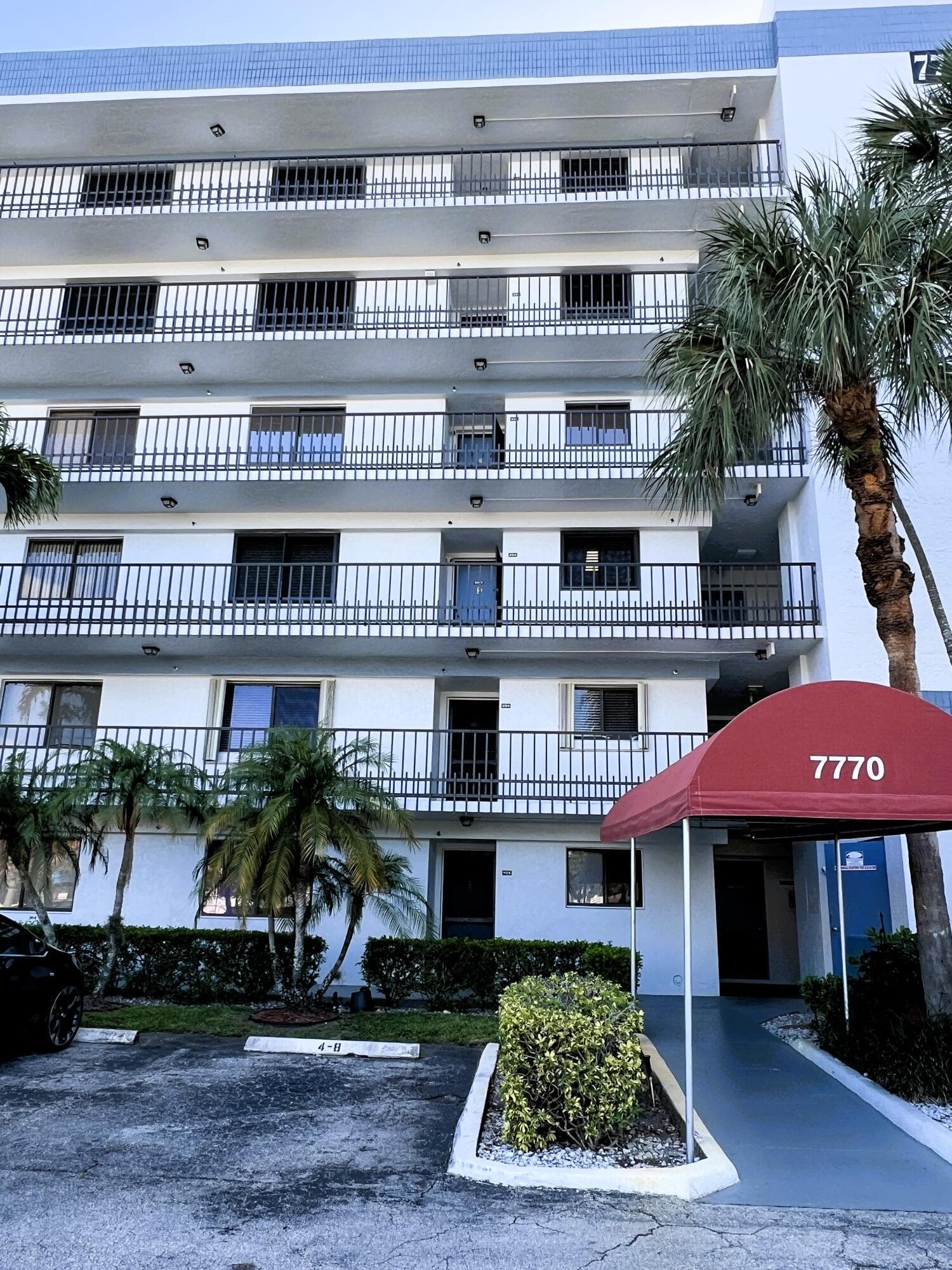 7770 Tahiti Lane 504, Lake Worth, FL 33467 — photo 1 of 27