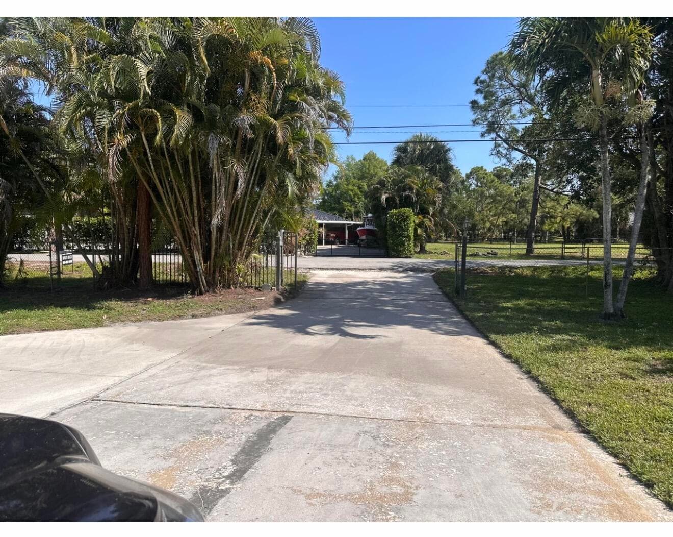 8264 Palomino Drive, Lake Worth, FL 33467 — photo 6 of 7