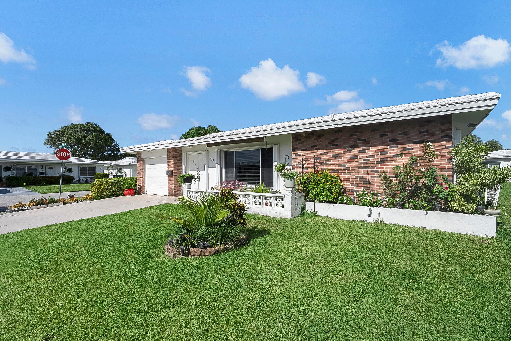 7204 NW 71st Avenue, Tamarac, FL 33321 — photo 3 of 49
