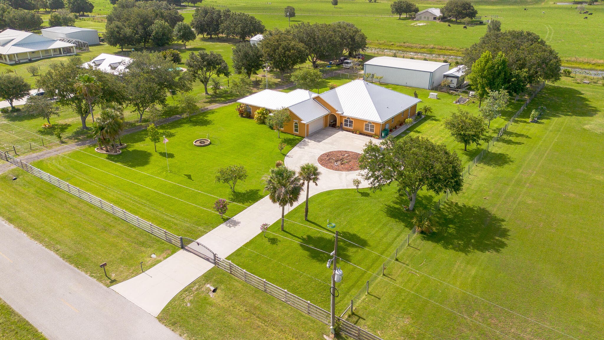 7611 SW 21st Parkway, Okeechobee, FL 34974 — photo 53 of 81