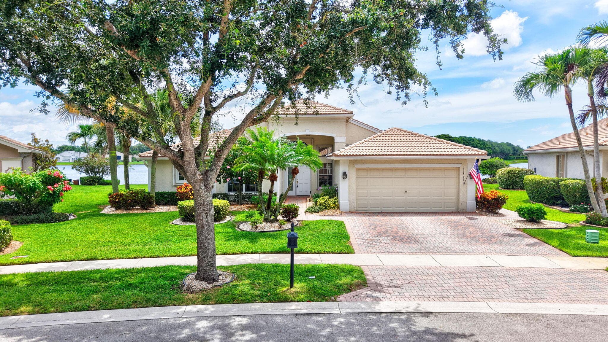 13461 Barcelona Lake Circle, Delray Beach, FL 33446 — photo 2 of 107