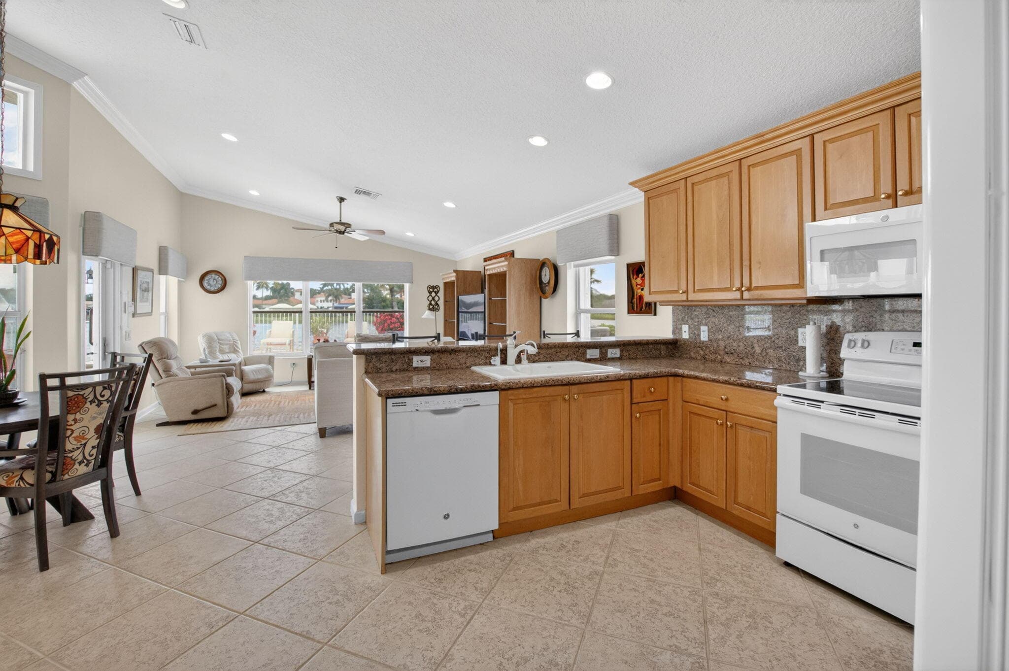 13461 Barcelona Lake Circle, Delray Beach, FL 33446 — photo 31 of 107