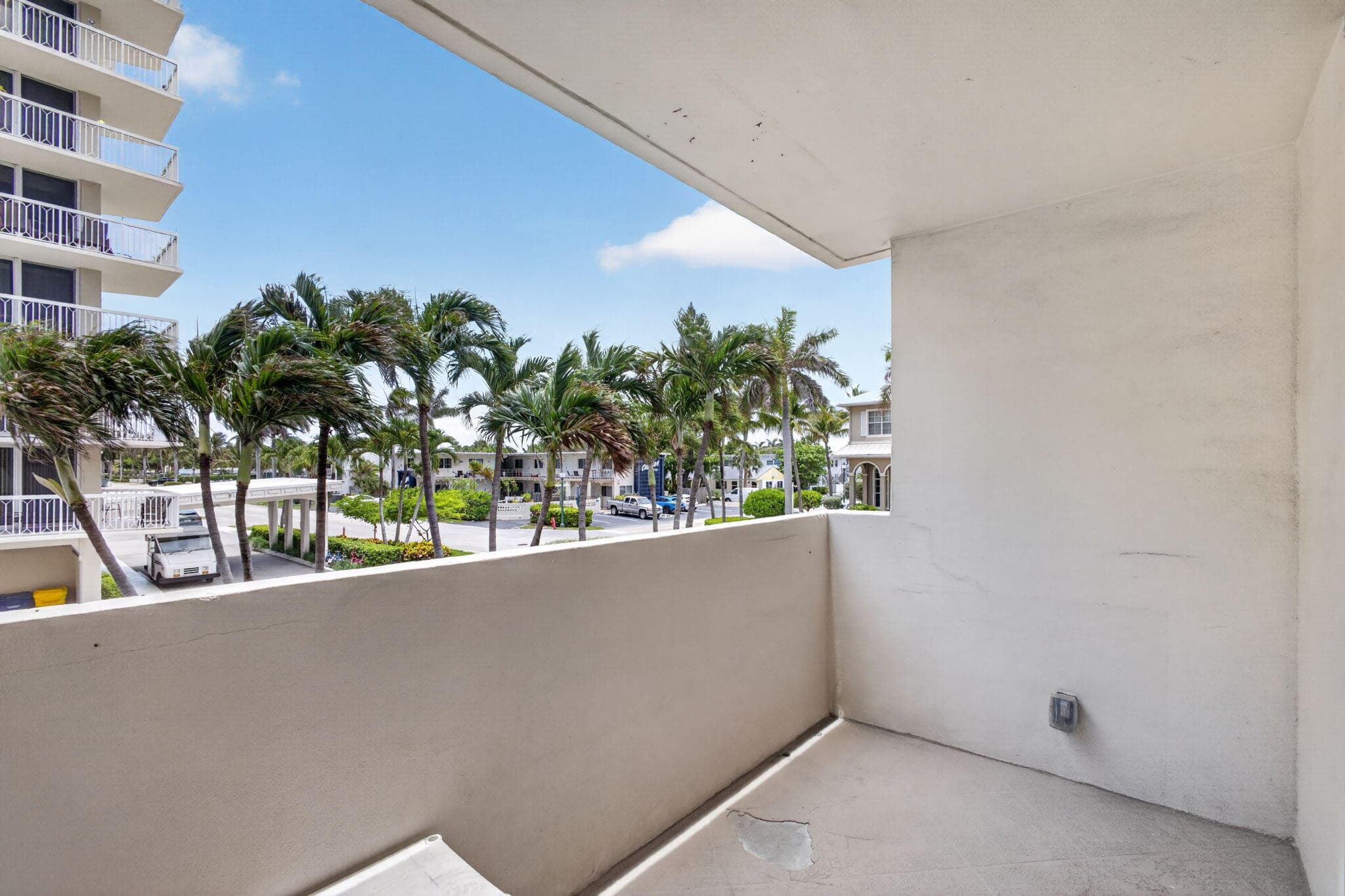 145 S Ocean Avenue 219, Palm Beach Shores, FL 33404 — photo 31 of 84
