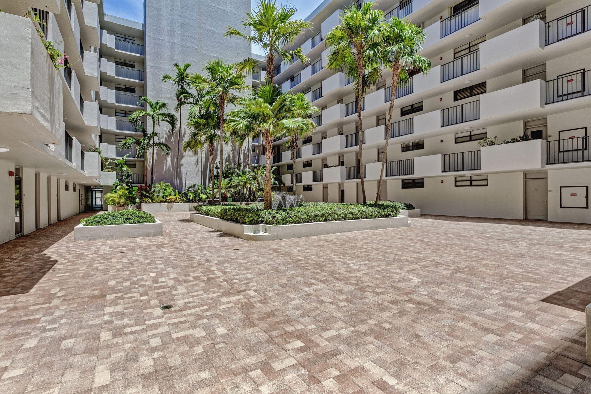 145 S Ocean Avenue 219, Palm Beach Shores, FL 33404 — photo 40 of 84