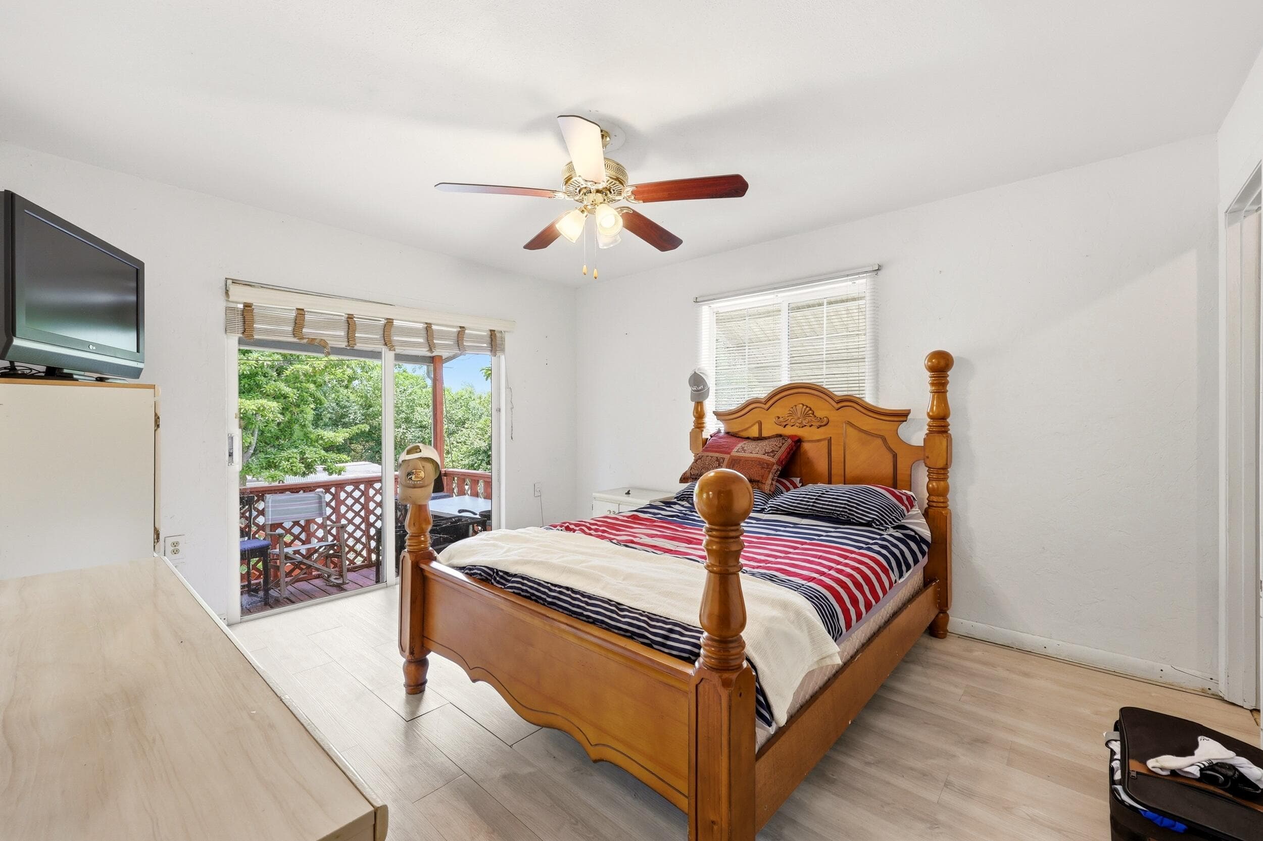 8545 SE Mars Street, Hobe Sound, FL 33455 — photo 10 of 17