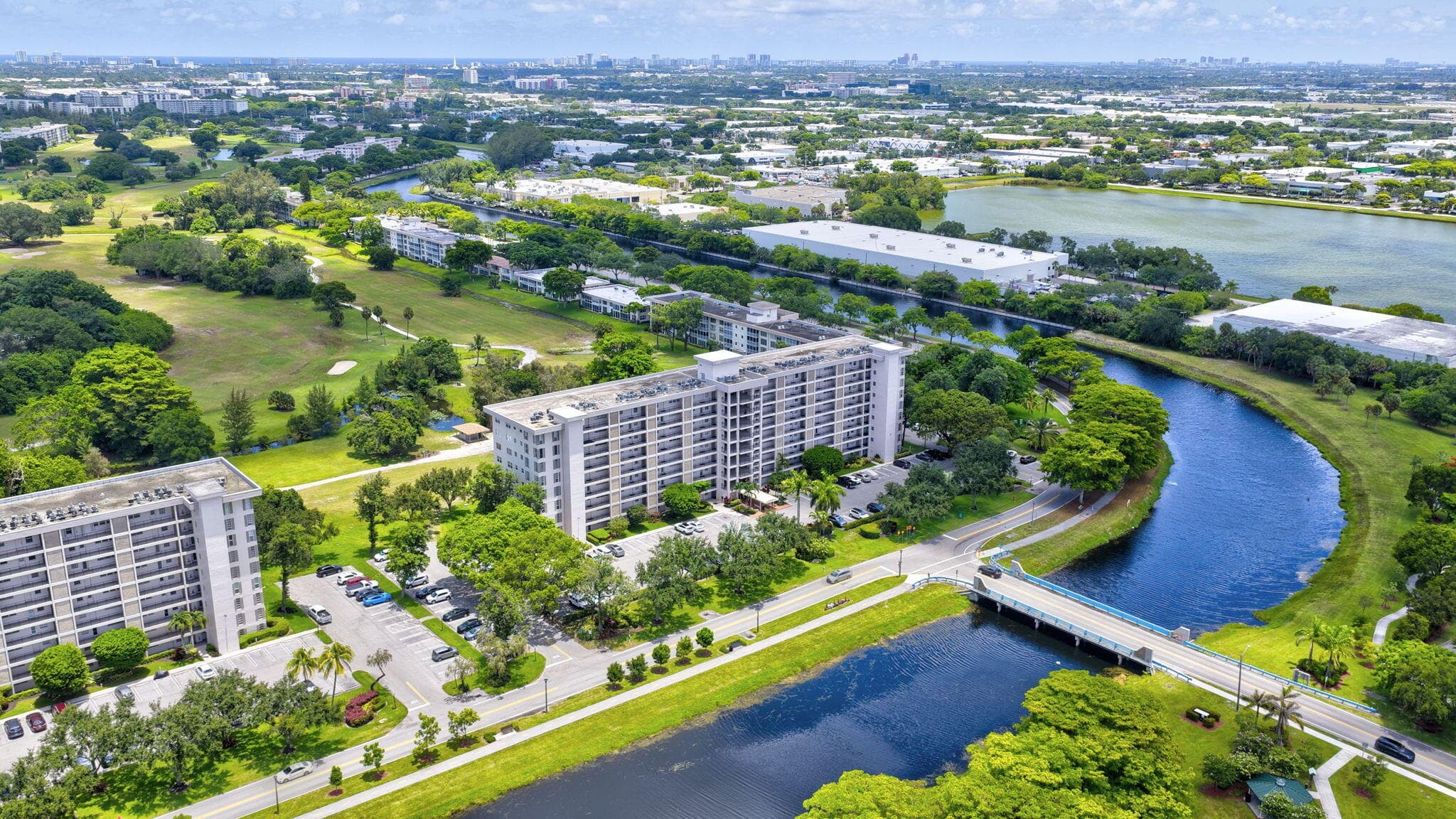 3300 N Palm Aire Drive 701, Pompano Beach, FL 33069 — photo 32 of 43