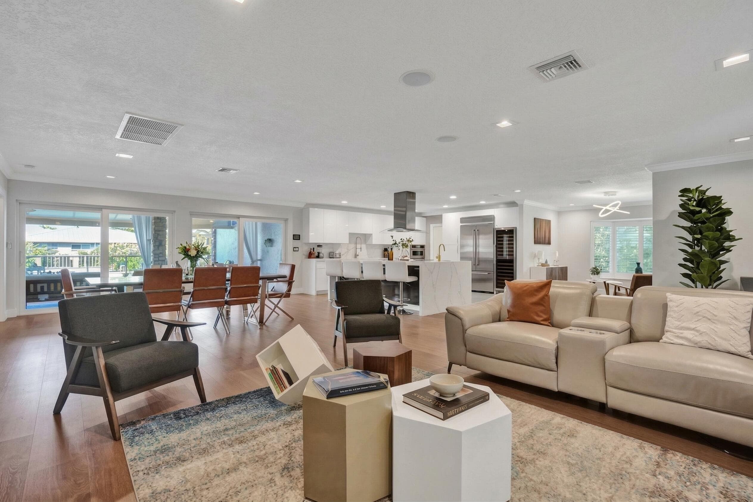 5841 Bayview Drive, Fort Lauderdale, FL 33308 — photo 8 of 65