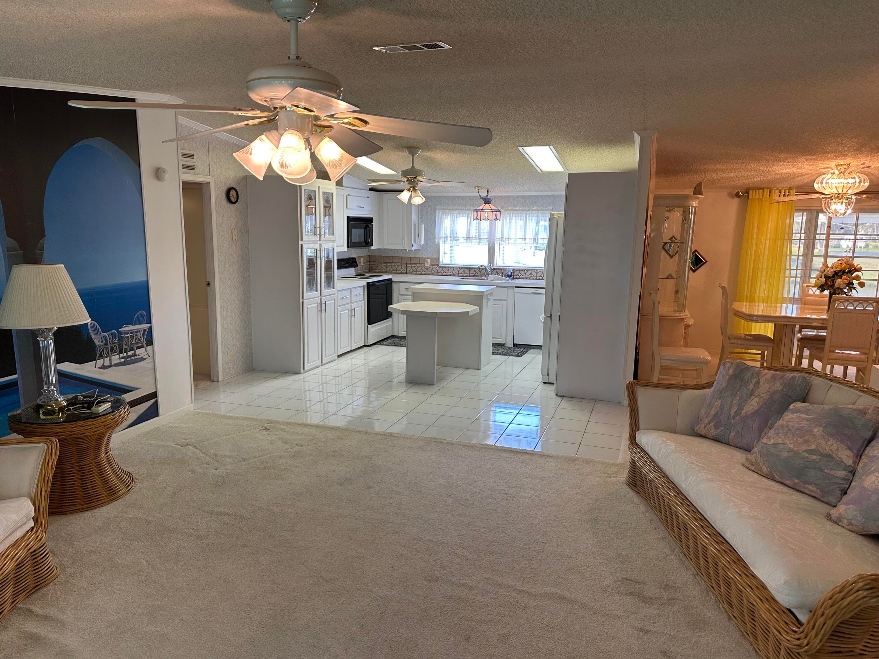 555 Tropical Isles Circle, Fort Pierce, FL 34982 — photo 2 of 23